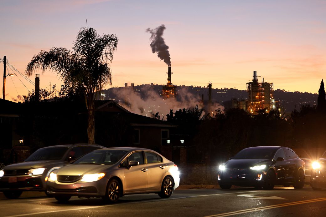 Цени на бензина в Калифорния