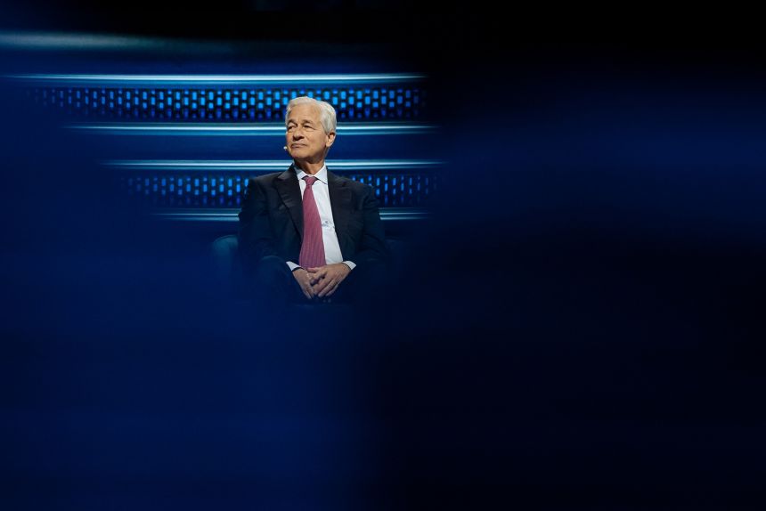 Chase vs. Trump - Битка в съда