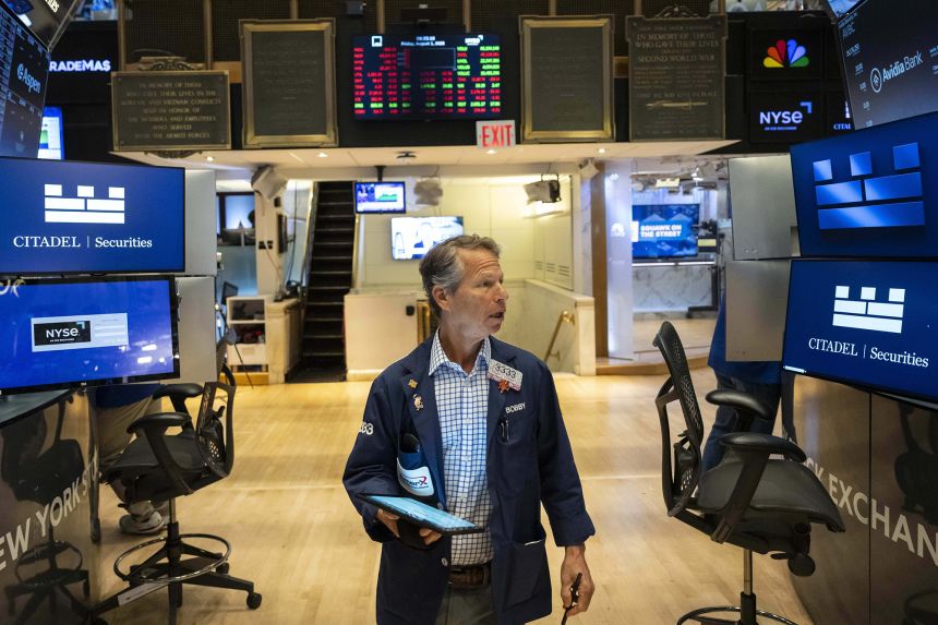 Global Stocks Plummet Amid Trump's Tariff Plan