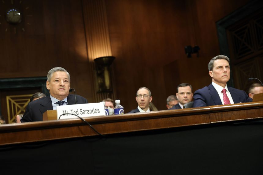 Netflix & Warner Скептицизъм (Netflix & Warner Skepticism)