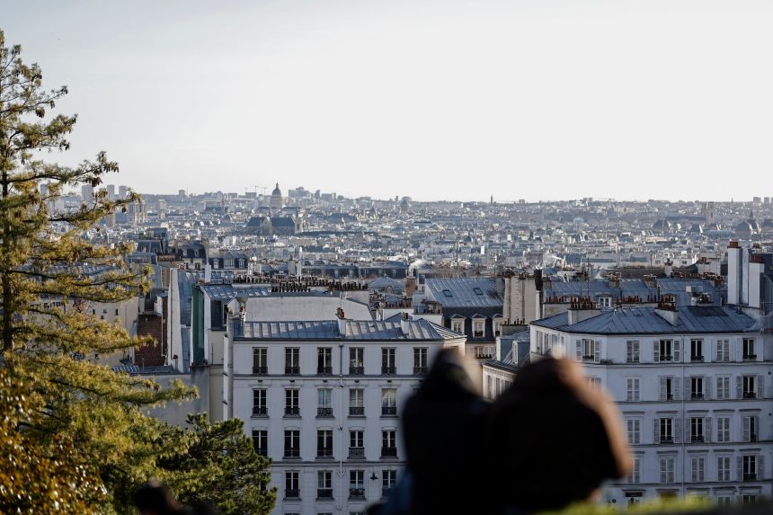 Париж: Несигурни избори