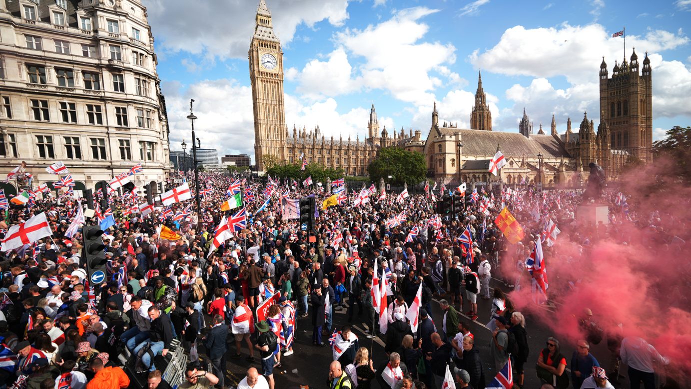 Крайнодесен възход