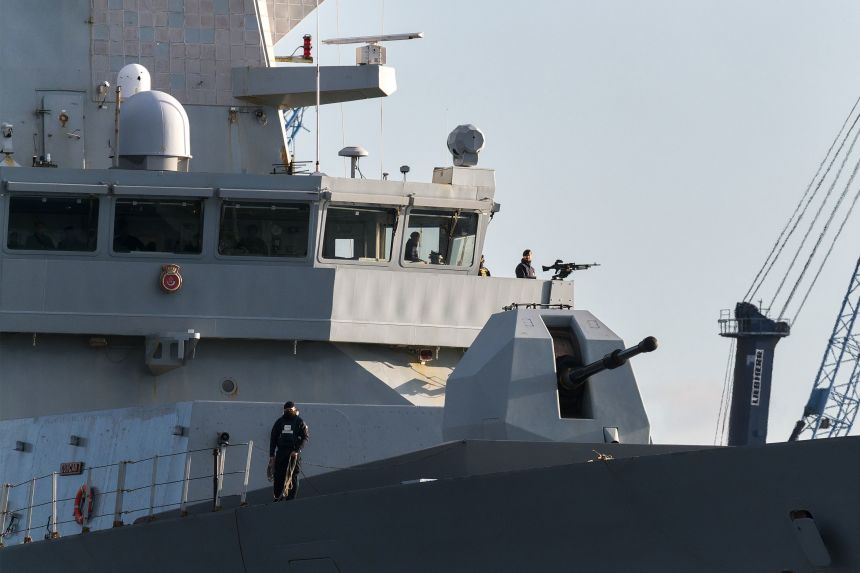 Военна програма за млади.