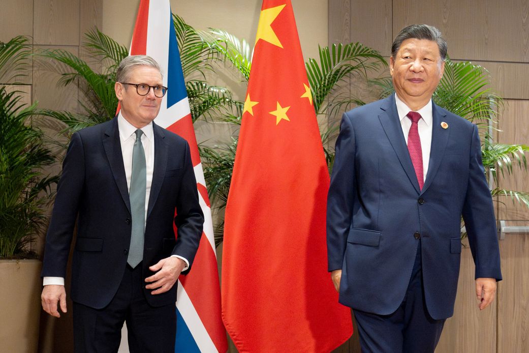 Huawei и UK Сигурност (HUAWEI i UK Bezopasnost)