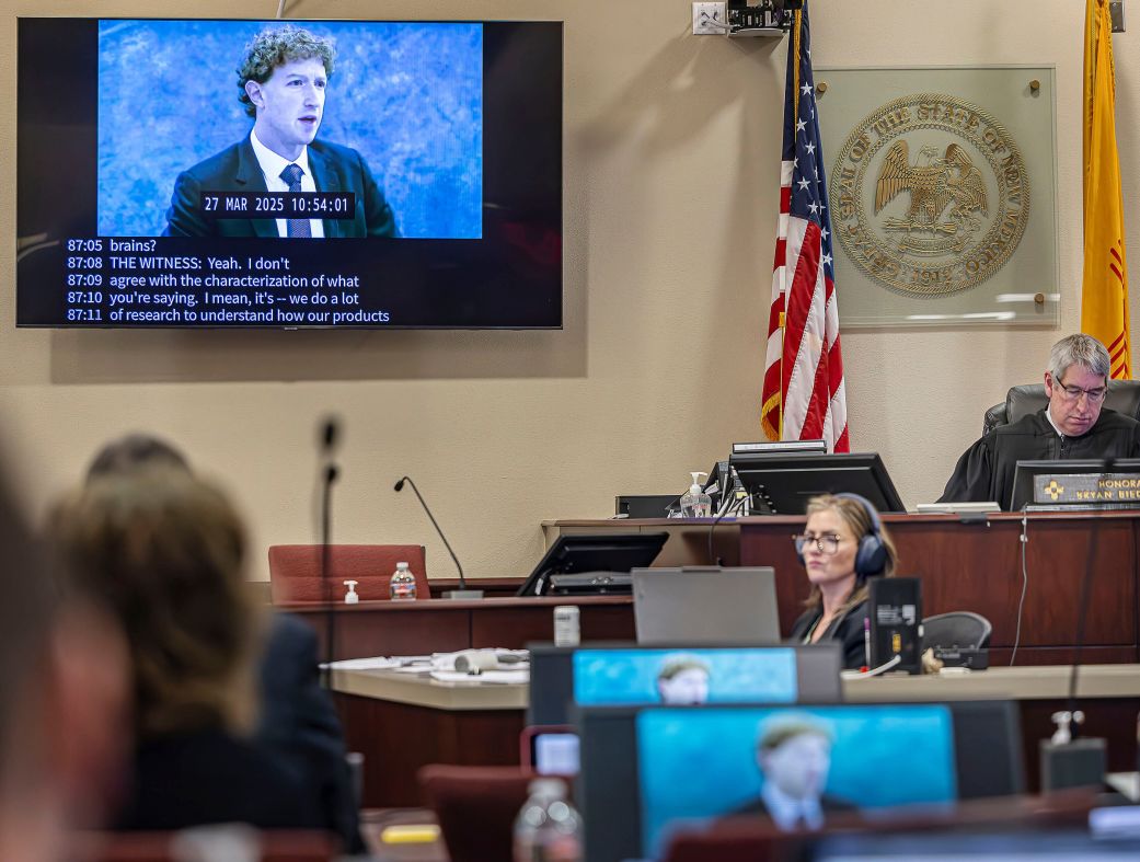 Meta: Съд и Деца (Meta: Suit & Kids)