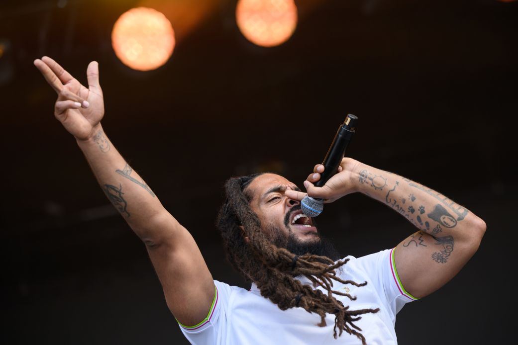 Гластънбъри: Без дело