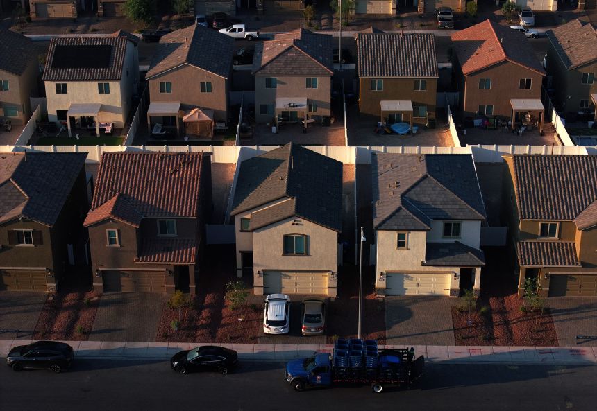 Лихвите падат (Lihtvite padat)